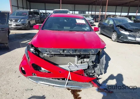 2018 Mercedes-Benz Gla 250 из США, поврежденный, VIN WDCTG4EB2JJ468182